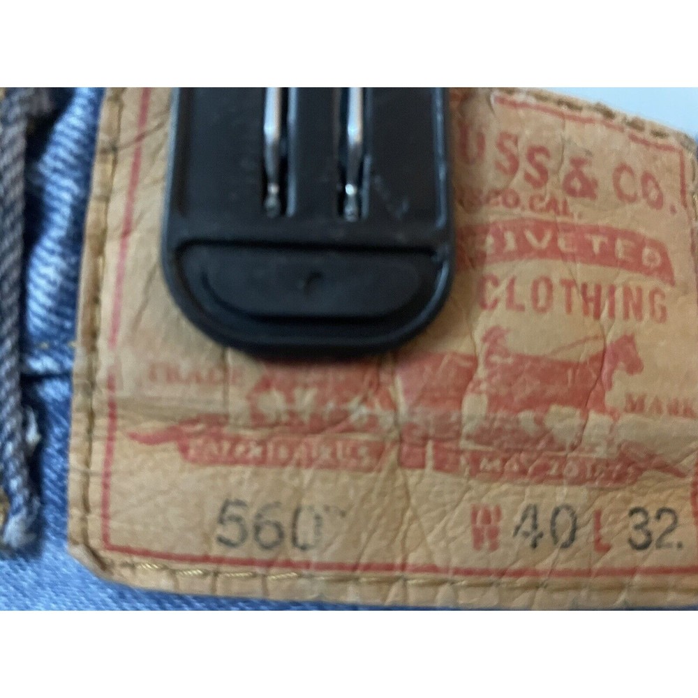 VINTAGE MENS Levi’s 560 Jeans Comfort Fit Straight Leg Size 40x32;Waist 40 In 32 - Picture 4 of 14